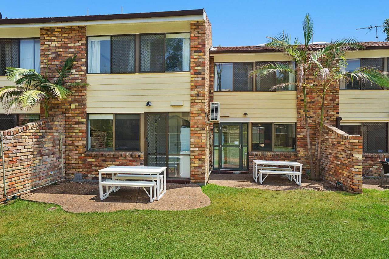 Newcastle Short Stay Accommodation - Centennial Terrace Apartments Exterior foto